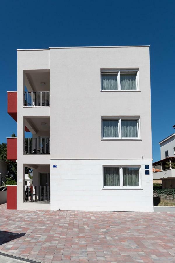 Apartment House Ivan John Podstrana Esterno foto