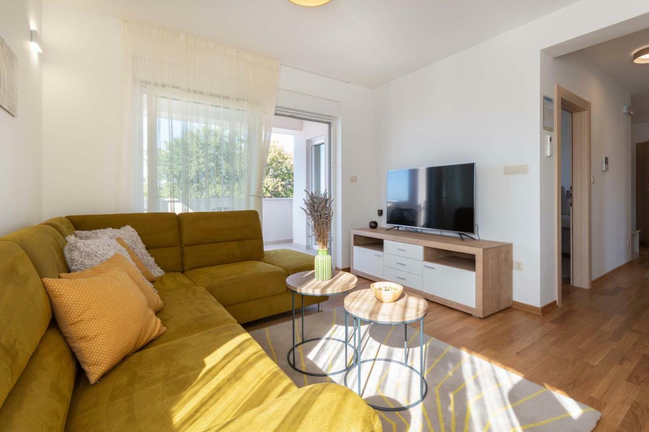 Apartment House Ivan John Podstrana Esterno foto